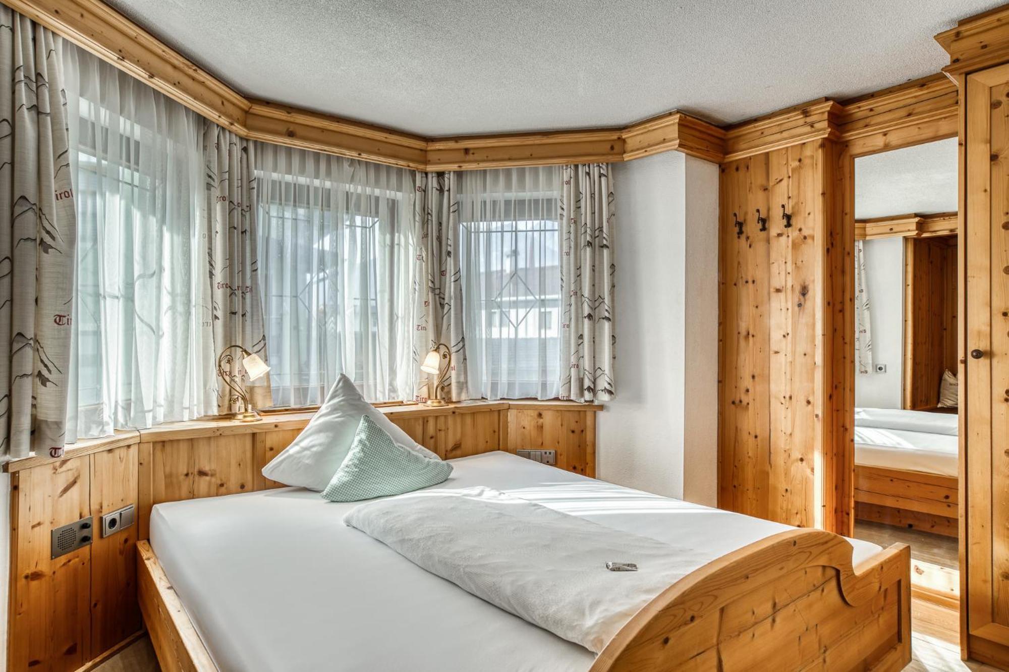 Hotel Alpenstolz Mieders Δωμάτιο φωτογραφία